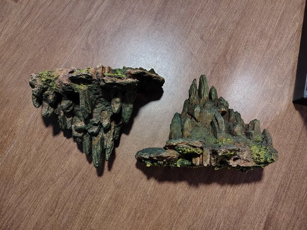 Hanging rock ornaments
