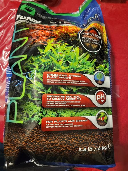 Fluval stratum