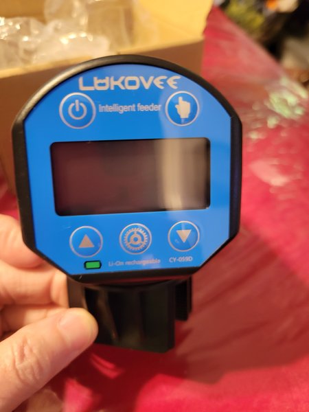 USB smart fish feeder