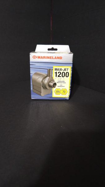 A Marineland  Maxi-Jet 1200 from another lot
