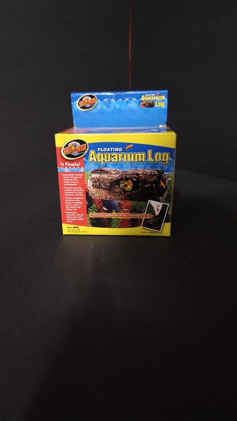 Zoomed Floating Aquarium Log