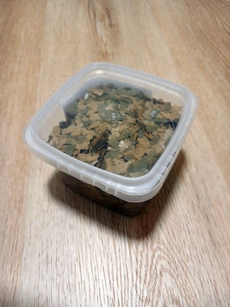 Sera Tropical Fish Flakes - 45% protein