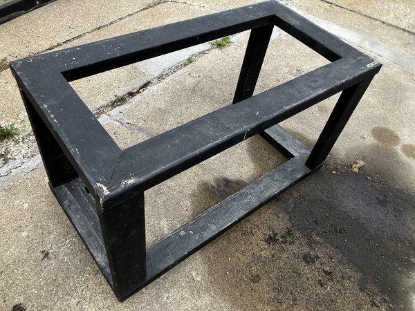 36" x 18" Stand
