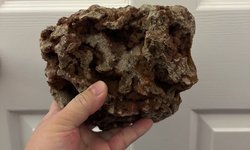 1 x Quartz rock