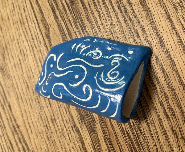 Small breeding cave (blue)